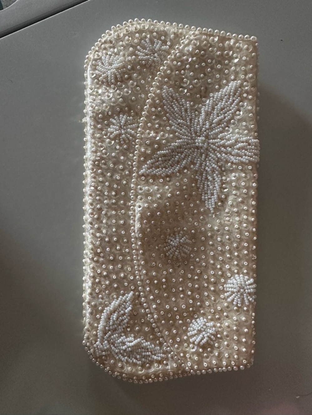 VTG Beaded Cream Clutch